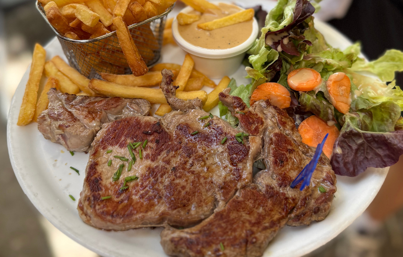 restaurant à Eguzon